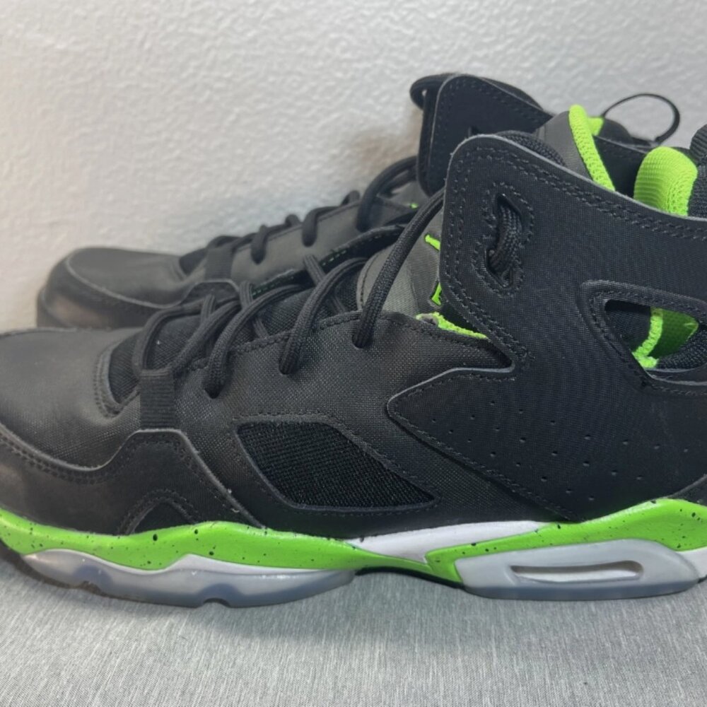 Jordan Flight Club 91 Green Strike Size 6Y DM1685-003